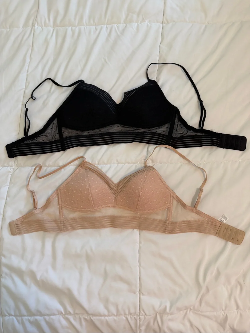 NWOT Women’s Sheer Mesh Wireless  Bralette - Black & Nude Set XS/S